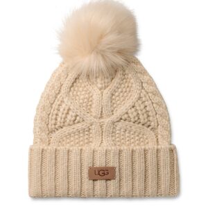 Витрина cable beanie with pom