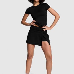 pink base stretch™ short sleeve tee
