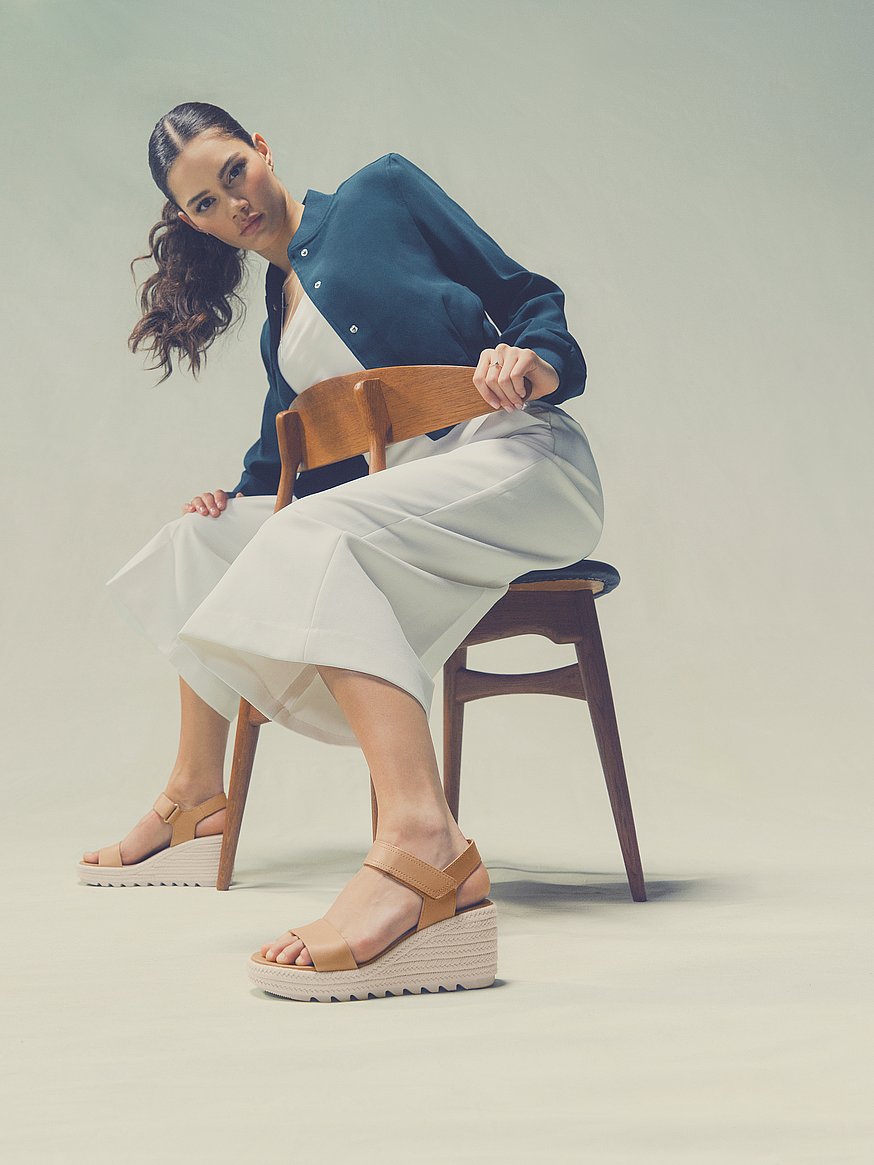 cameron™ wedge sandal cameron™ wedge sandal
