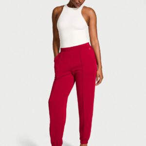 Home vsx featherweight knit jogger pant