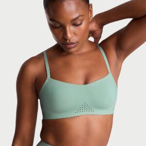 vsx featherweight™ light balconette sports bra
