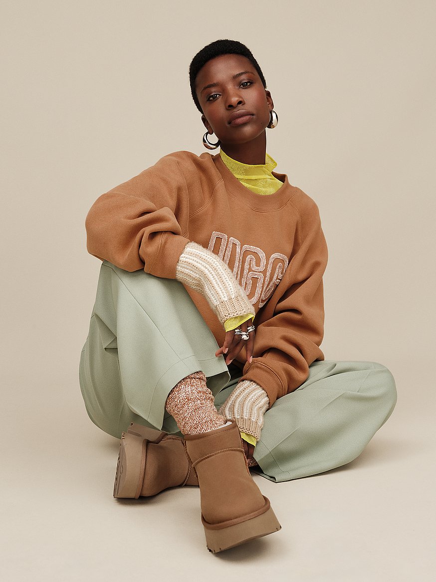 ugg logo crewneck ugg logo crewneck