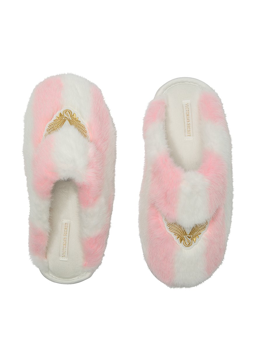 luxe plush closed toe slippers luxe plush closed toe slippers