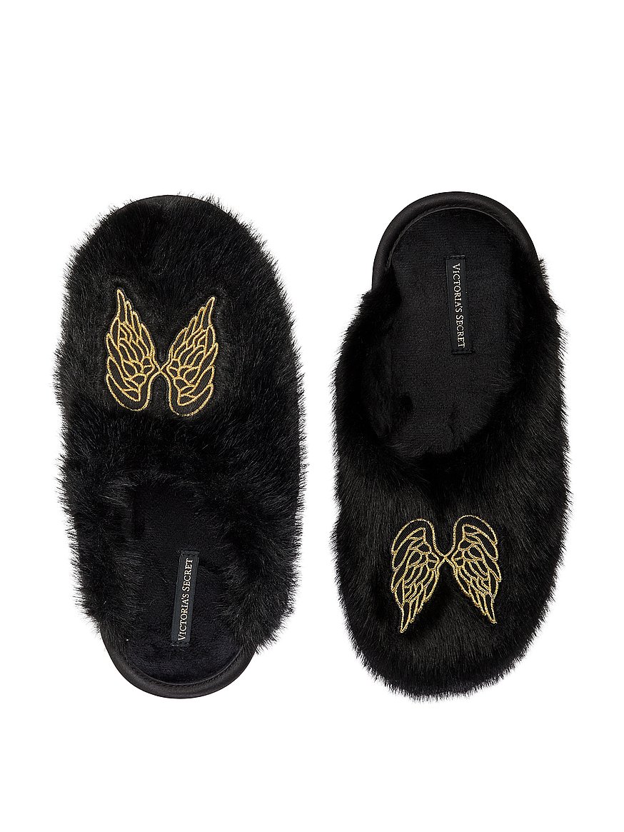 luxe plush closed toe slippers luxe plush closed toe slippers