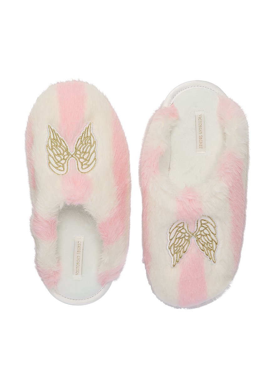 luxe plush closed toe slippers luxe plush closed toe slippers