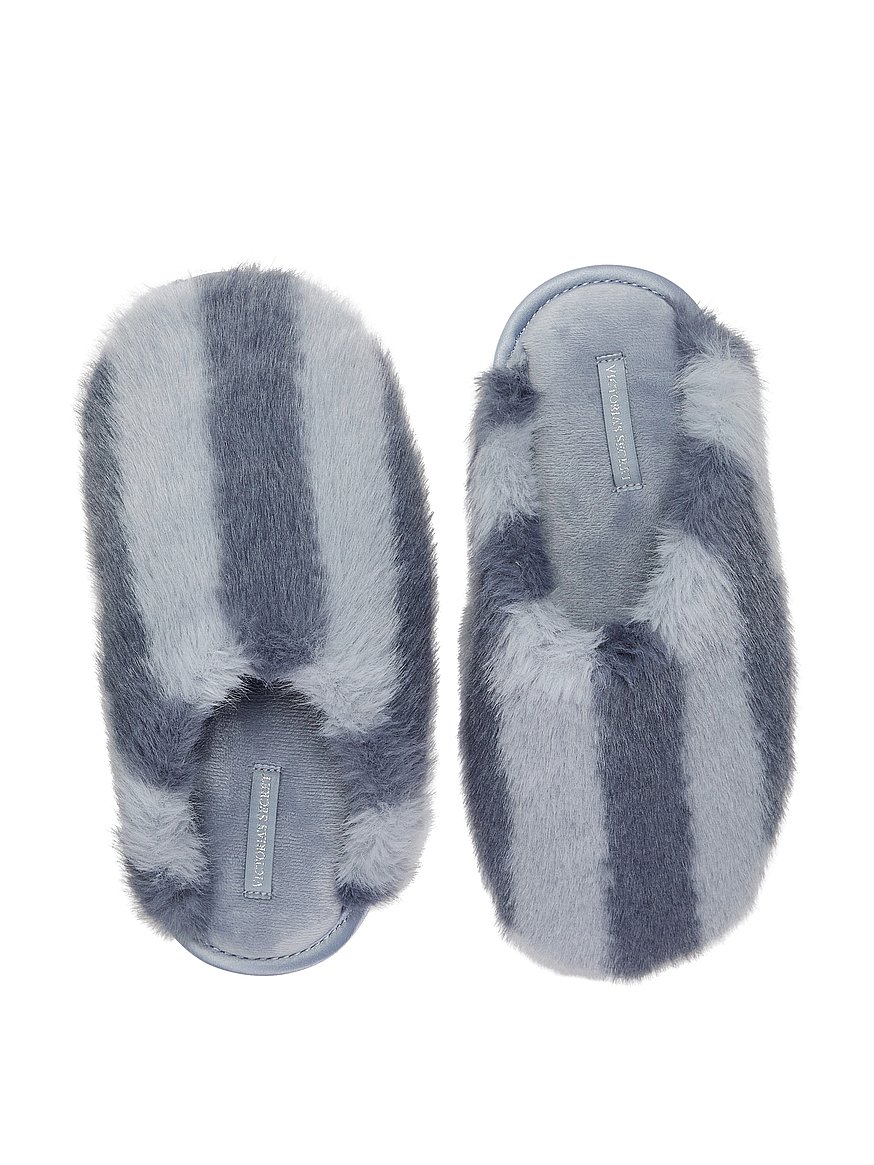 luxe plush closed toe slippers luxe plush closed toe slippers