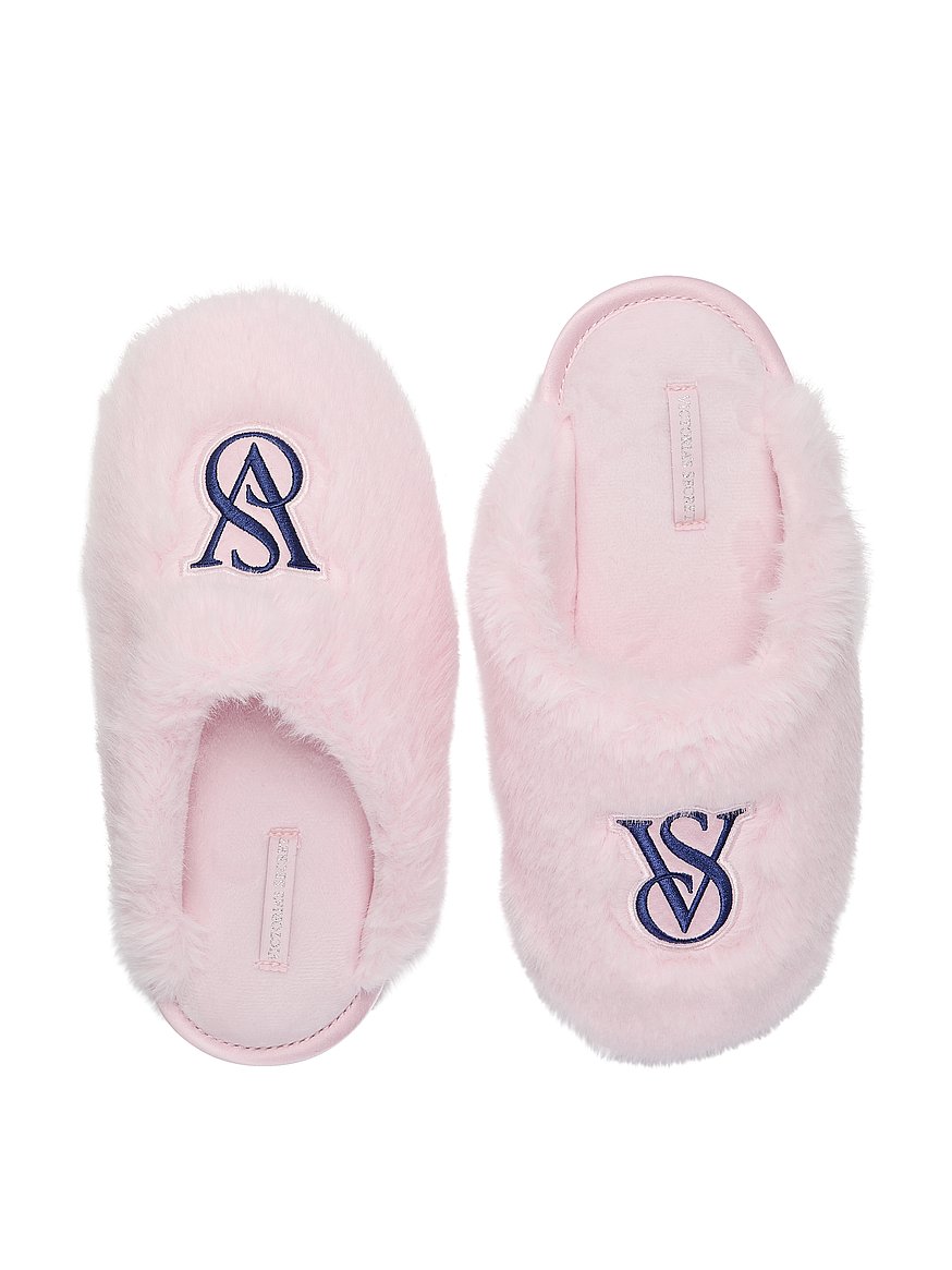 luxe plush closed toe slippers luxe plush closed toe slippers
