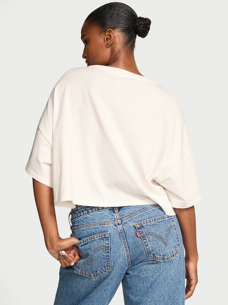 100% cotton oversized crop tee 100% cotton oversized crop tee