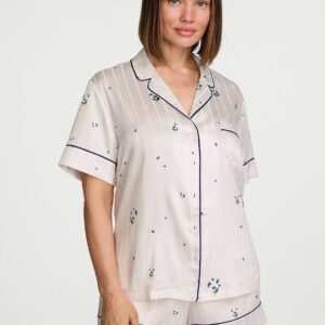 signature satin short pajama set