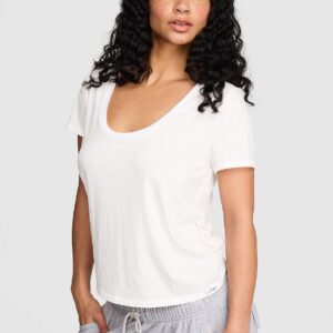 Home dream jersey scoop tee