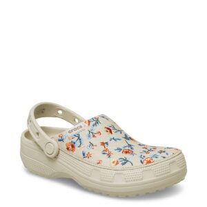 Home classic crafted floral clog