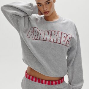 Витрина tucker day cotton crewneck