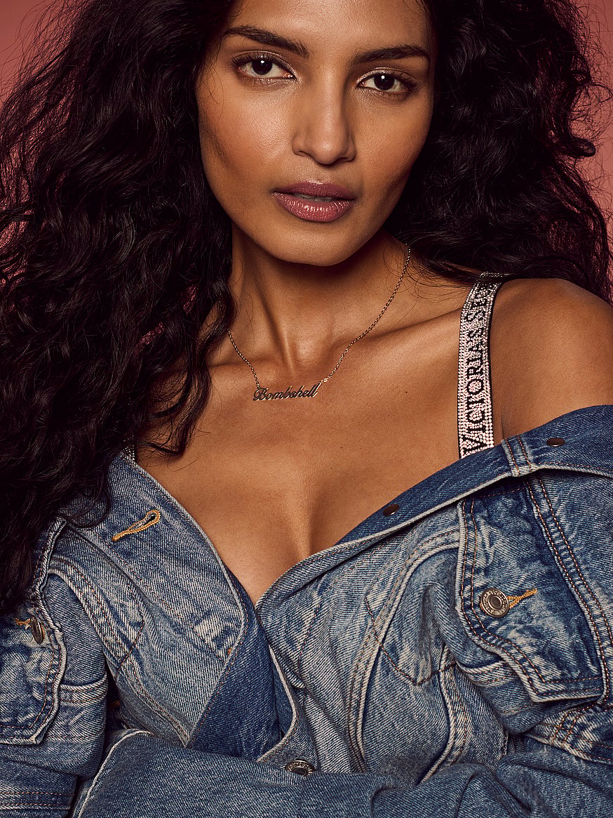 vs bombshell nameplate necklace vs bombshell nameplate necklace