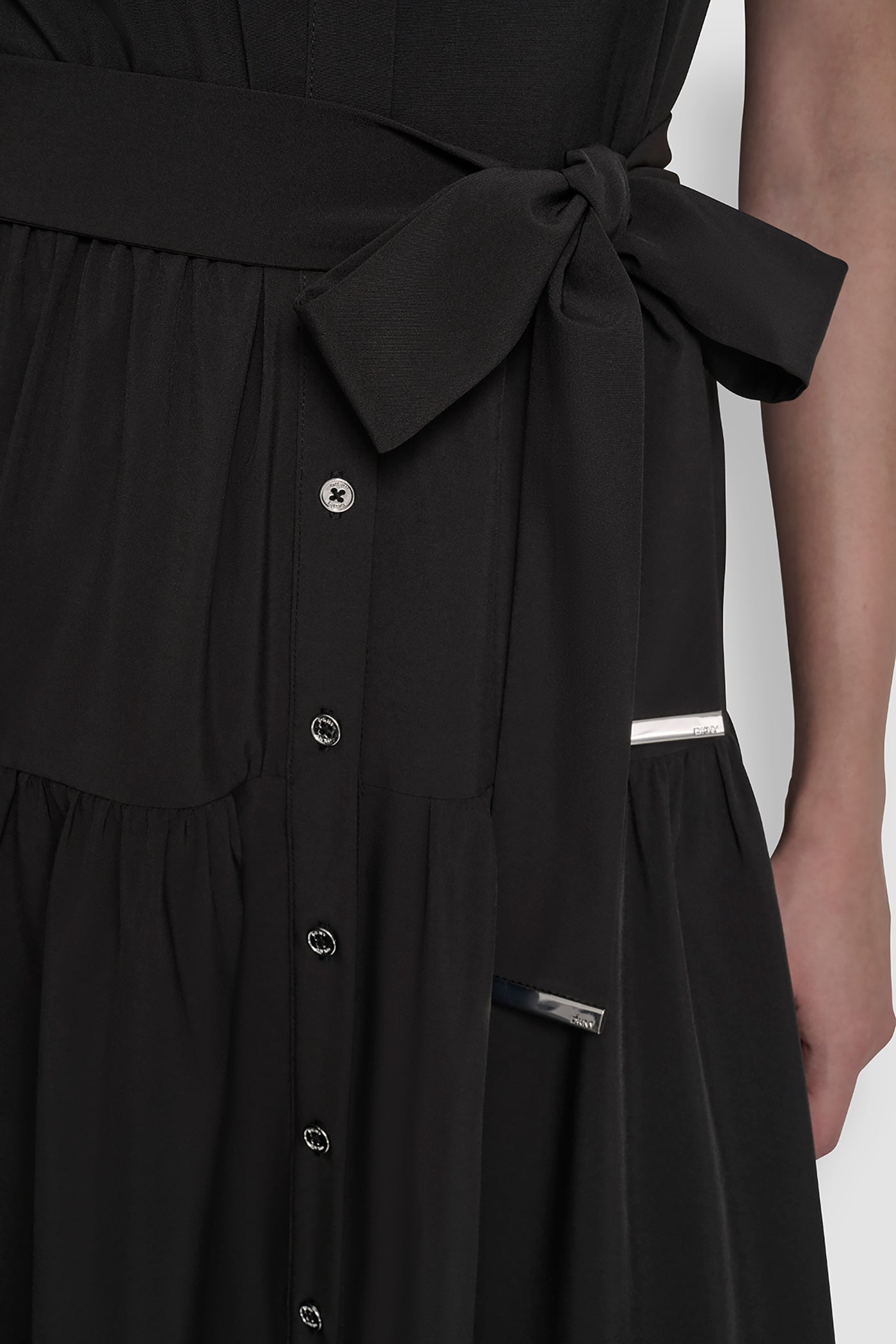 dknydd22725 39 dd611s12 blk alt3 dknydd22725 39 dd611s12 blk alt3