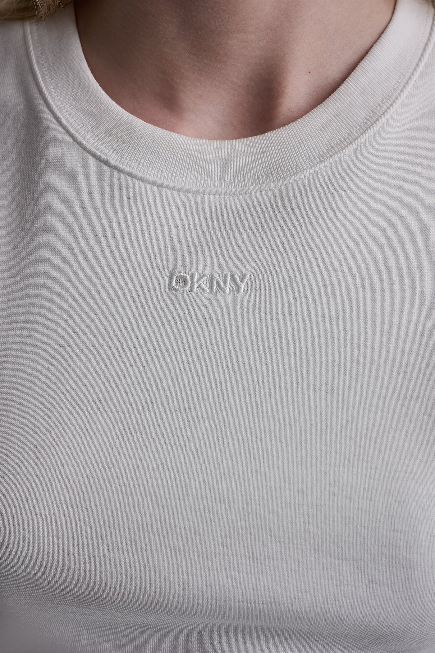 dknydj06026 24 dj6t1788 wht alt3 dknydj06026 24 dj6t1788 wht alt3