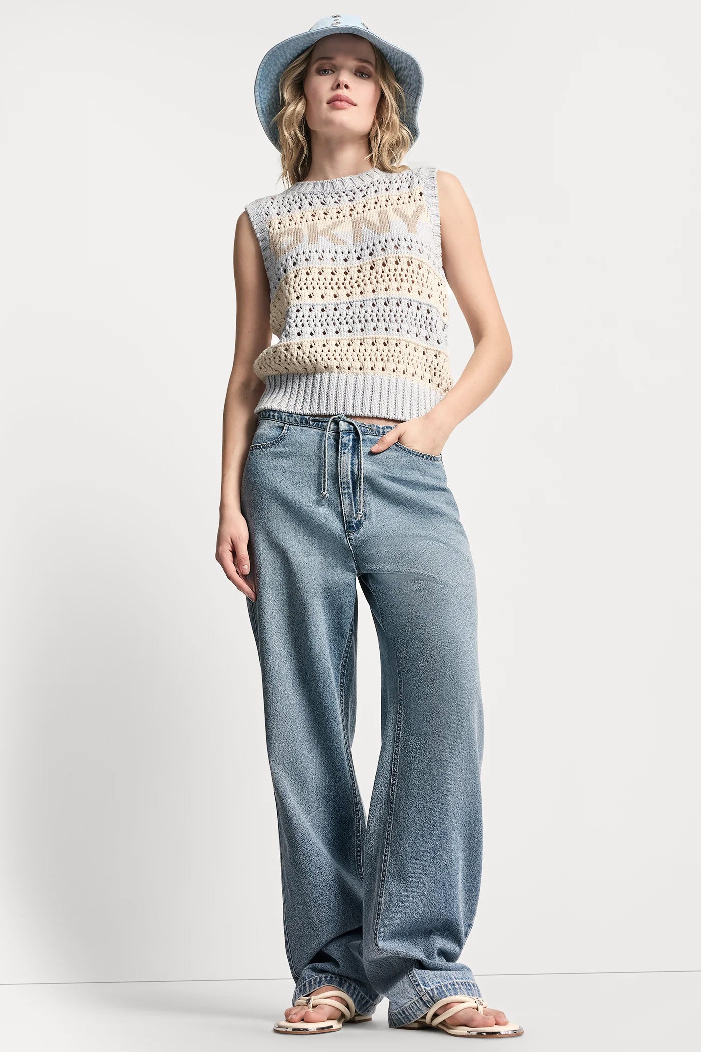 dknydj26625 12a dj6r0135 etf retail f028163b 8b2c 474f 9868 10a370f95d2b dknydj26625 12a dj6r0135 etf retail f028163b 8b2c 474f 9868 10a370f95d2b
