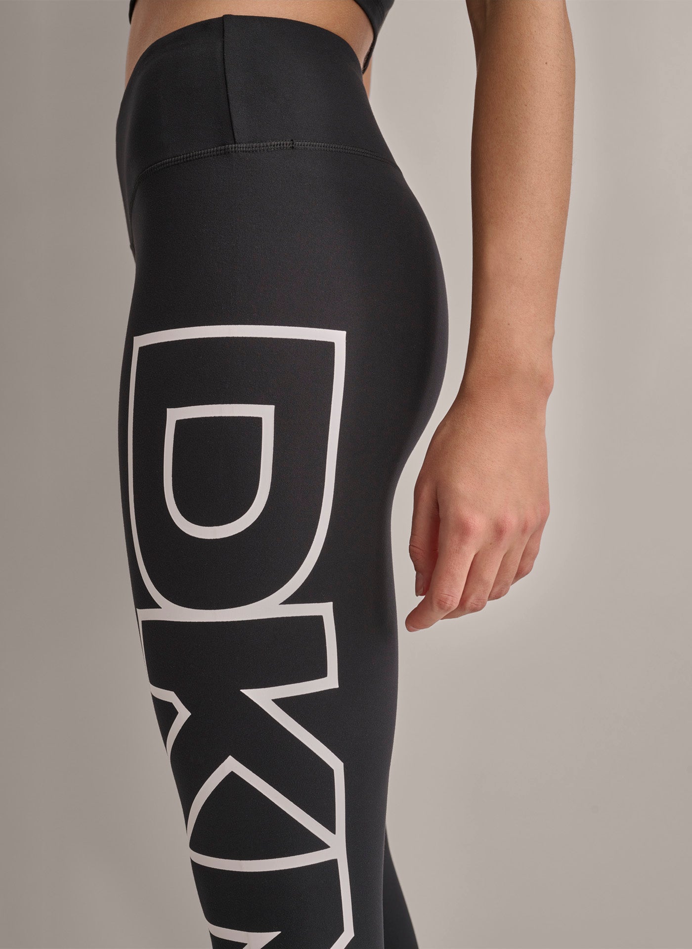 dknydp04424 37 dp4p3453 blw alt1 1 dknydp04424 37 dp4p3453 blw alt1 1