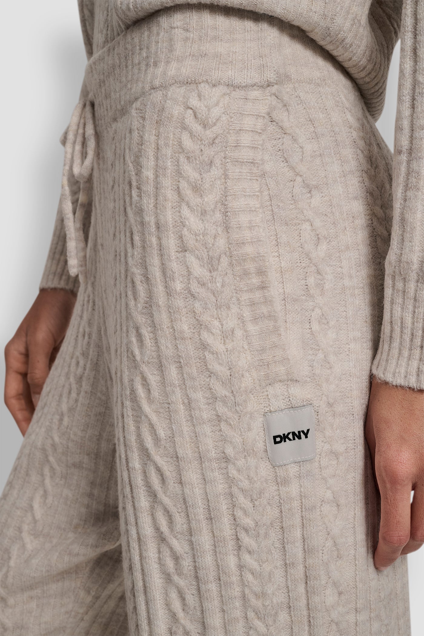 dknydp15025 34 dp4r6009 9c6 alt2 dknydp15025 34 dp4r6009 9c6 alt2