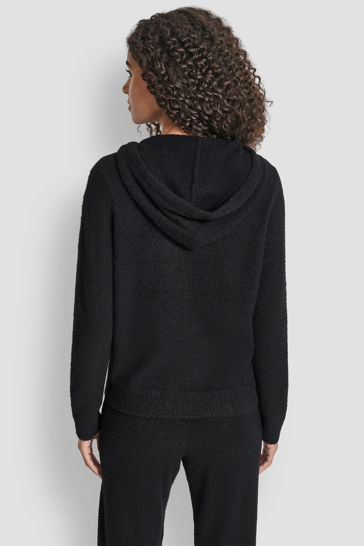 dknydp17925 40 dp5r0854 blk b 1 dknydp17925 40 dp5r0854 blk b 1