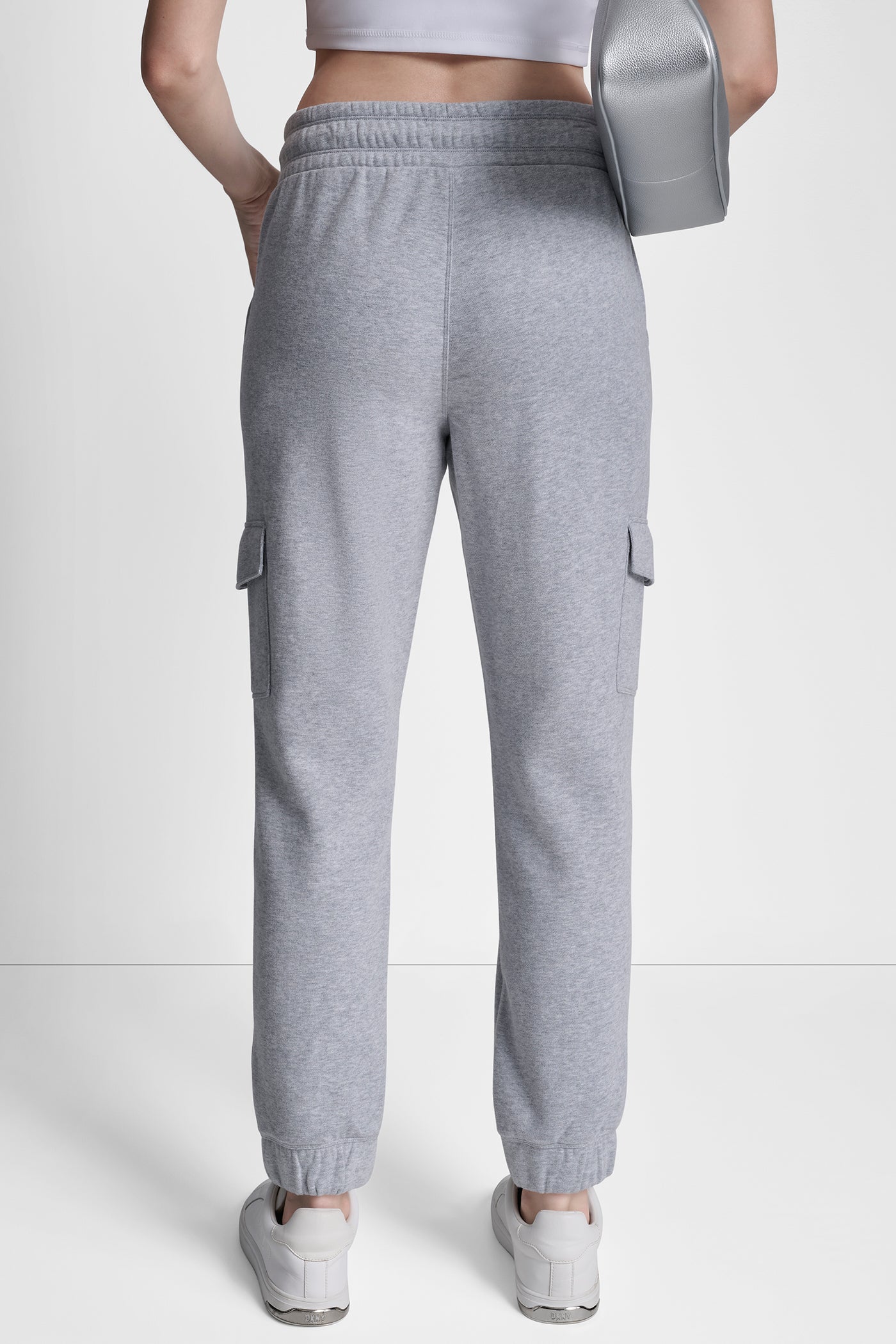 dknydp20725 11r dp6p3524 plg retaile 1 dknydp20725 11r dp6p3524 plg retaile 1