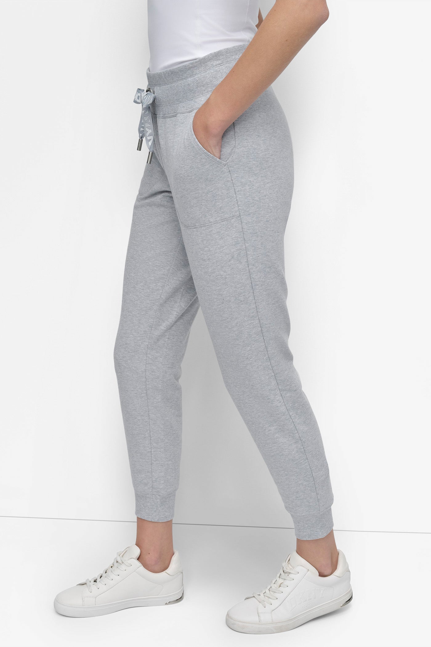 dknydp25324 44 dp5p3496 plg s dknydp25324 44 dp5p3496 plg s