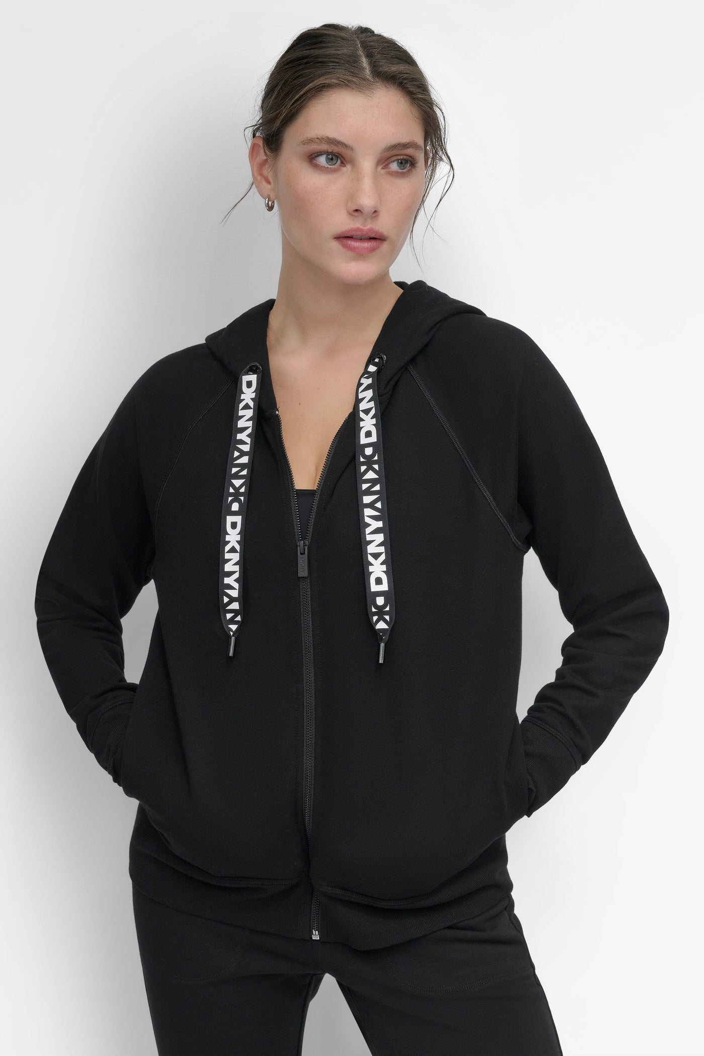 dknydp25324 6 dp5j9510 blk fc dknydp25324 6 dp5j9510 blk fc