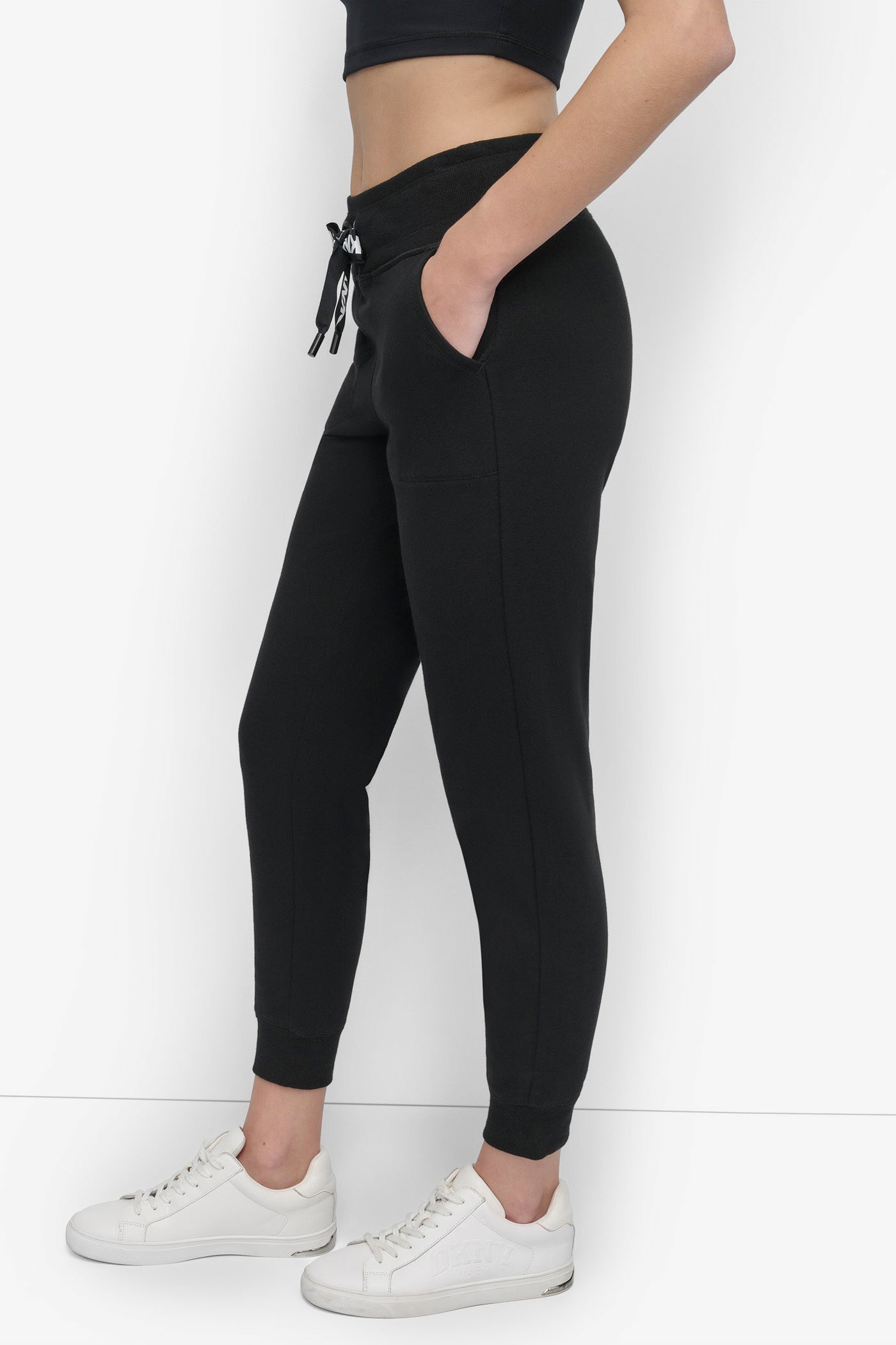 dknydp25324 7 dp5p3496 blk s 1 dknydp25324 7 dp5p3496 blk s 1