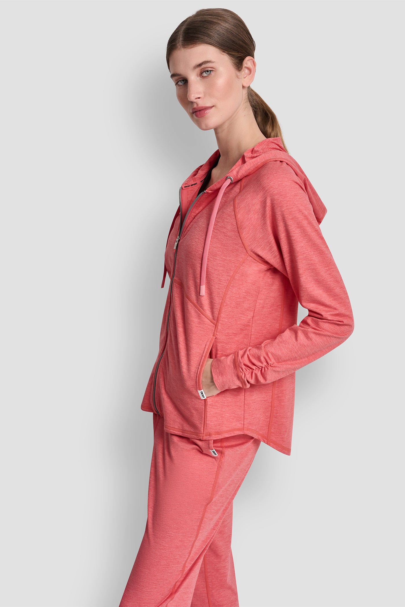 dknydp27025 15 dp6j9709 aej s 1 dknydp27025 15 dp6j9709 aej s 1
