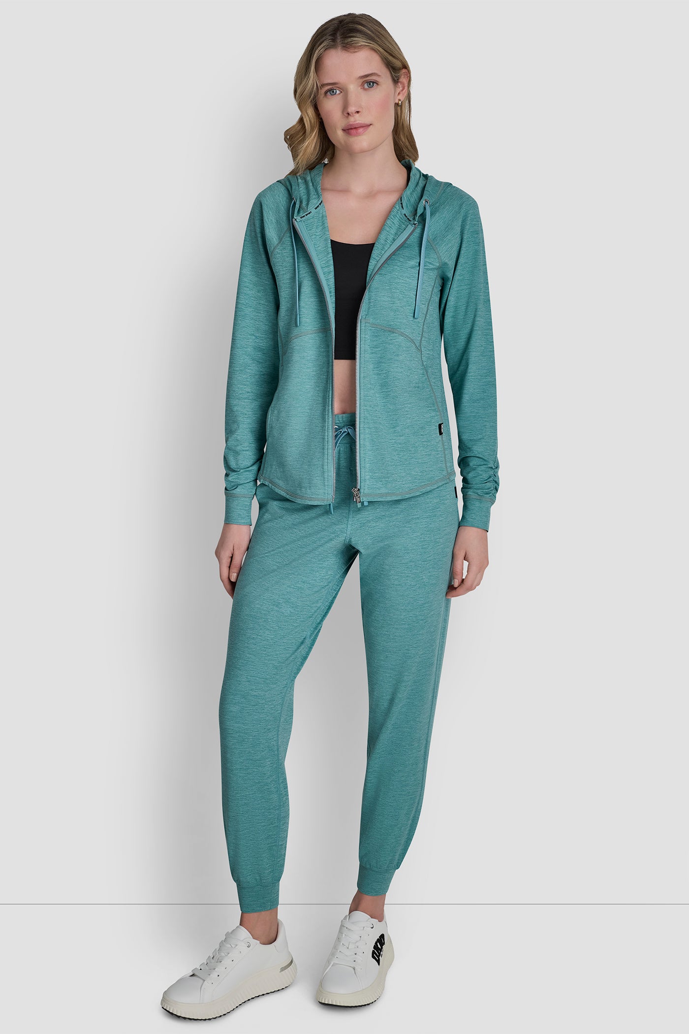 dknydp27425 37 dp6j9709 cn0 alt1 dknydp27425 37 dp6j9709 cn0 alt1