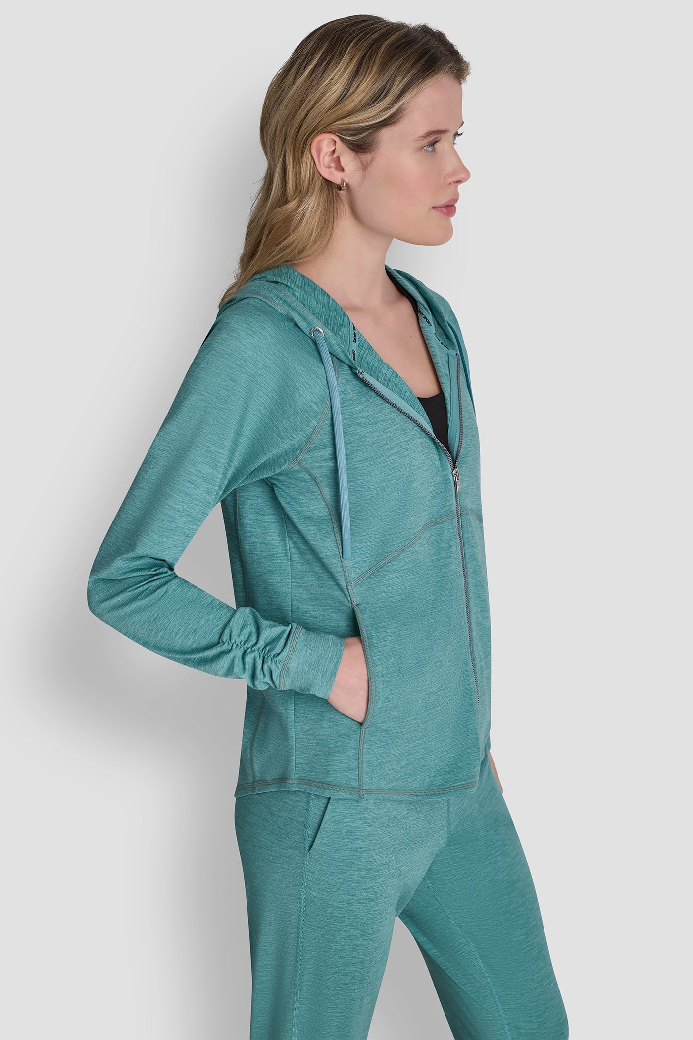 dknydp27425 37 dp6j9709 cn0 alt3 dknydp27425 37 dp6j9709 cn0 alt3