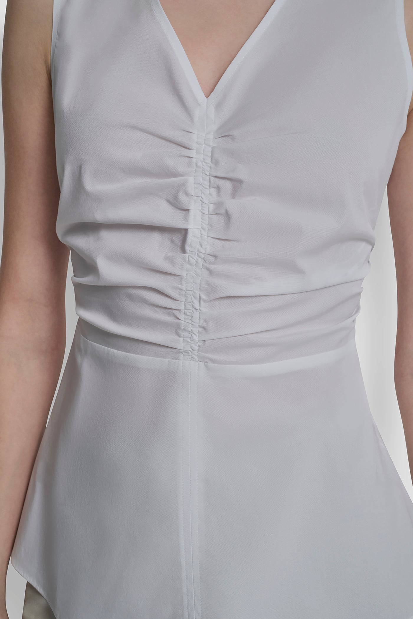 dknydu25625 31 ua6t0427 wht alt3 1 dknydu25625 31 ua6t0427 wht alt3 1