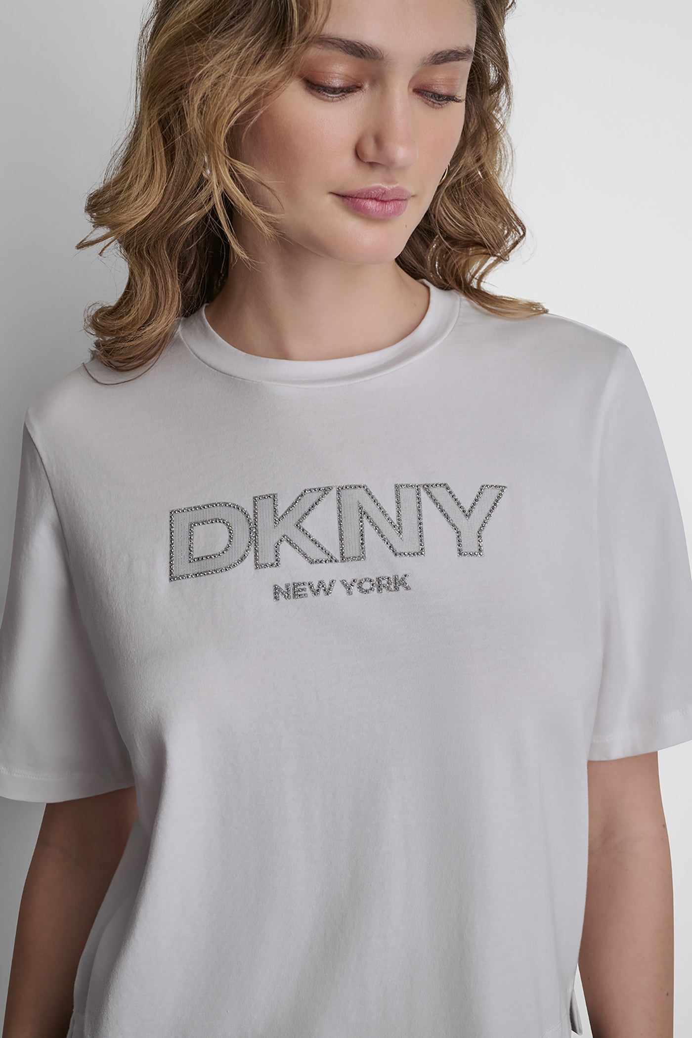 dknydw03626 7 p62hzxtg wht alt3 dknydw03626 7 p62hzxtg wht alt3