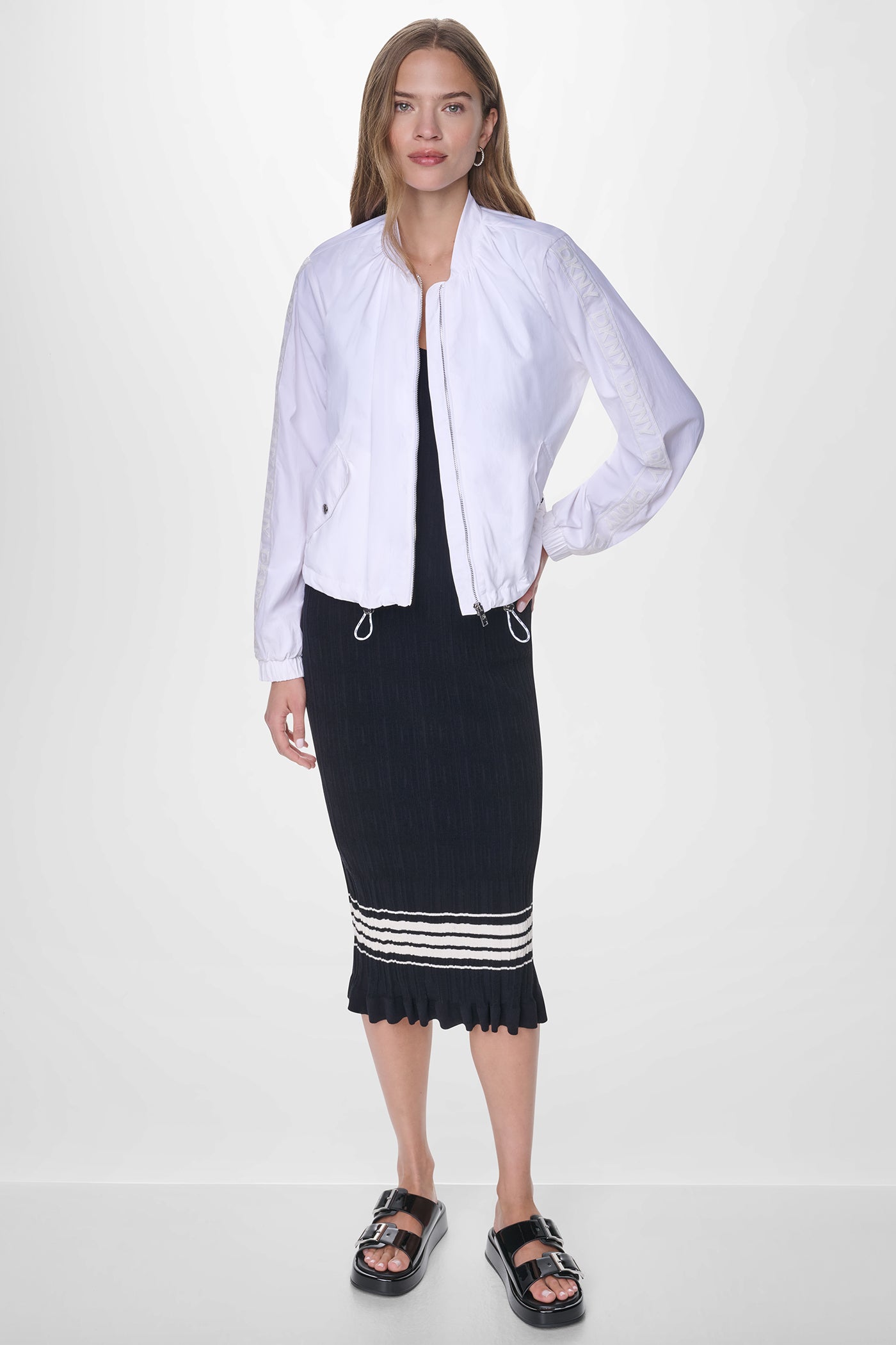 dknydw07126 24 p6dc1fa9 wht alt1 dknydw07126 24 p6dc1fa9 wht alt1