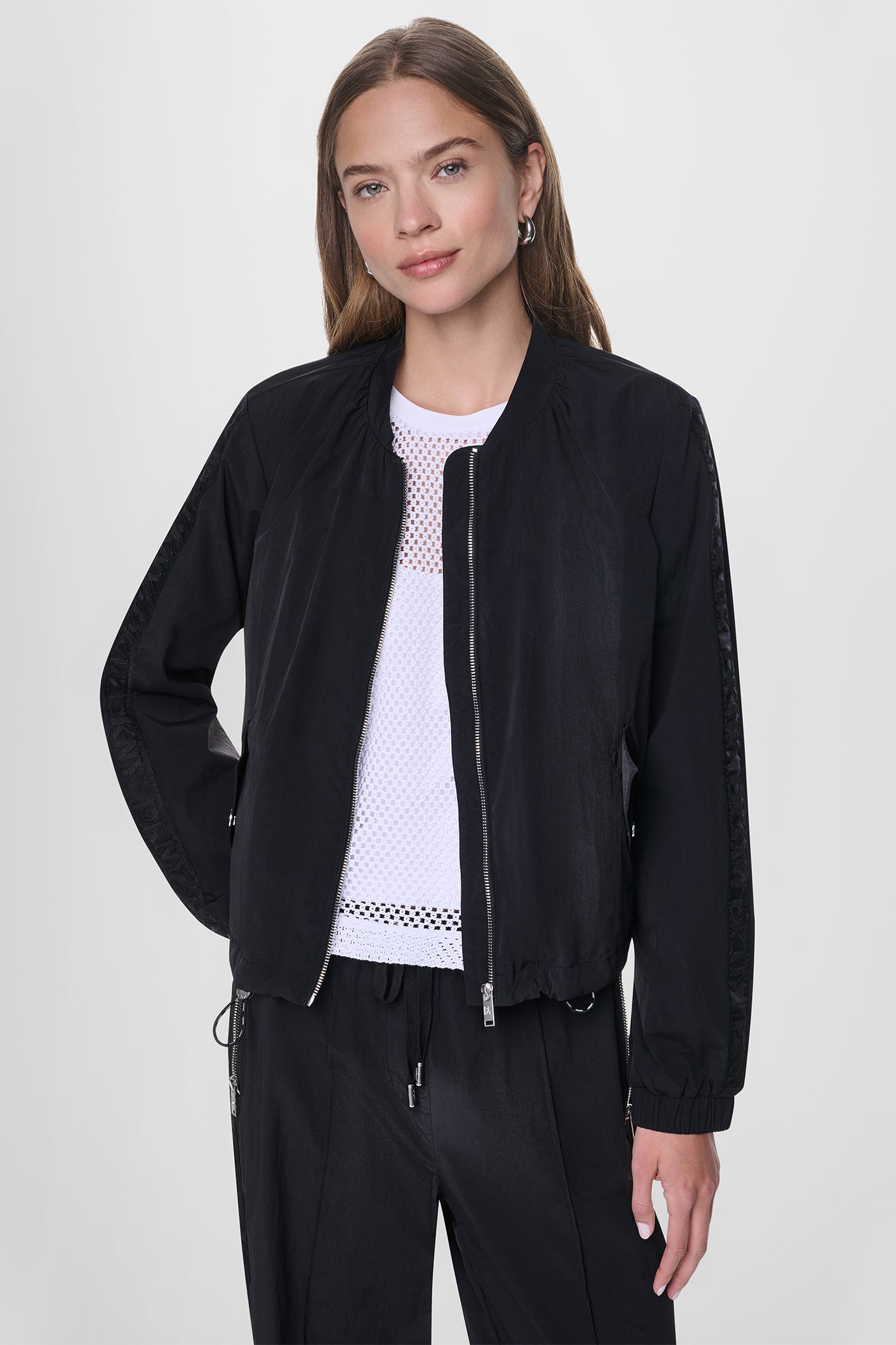 dknydw07126 25 p6dc1fa9 blk f 2ca894f0 bfec 4e64 a35f 381ac0ee88b8 dknydw07126 25 p6dc1fa9 blk f 2ca894f0 bfec 4e64 a35f 381ac0ee88b8