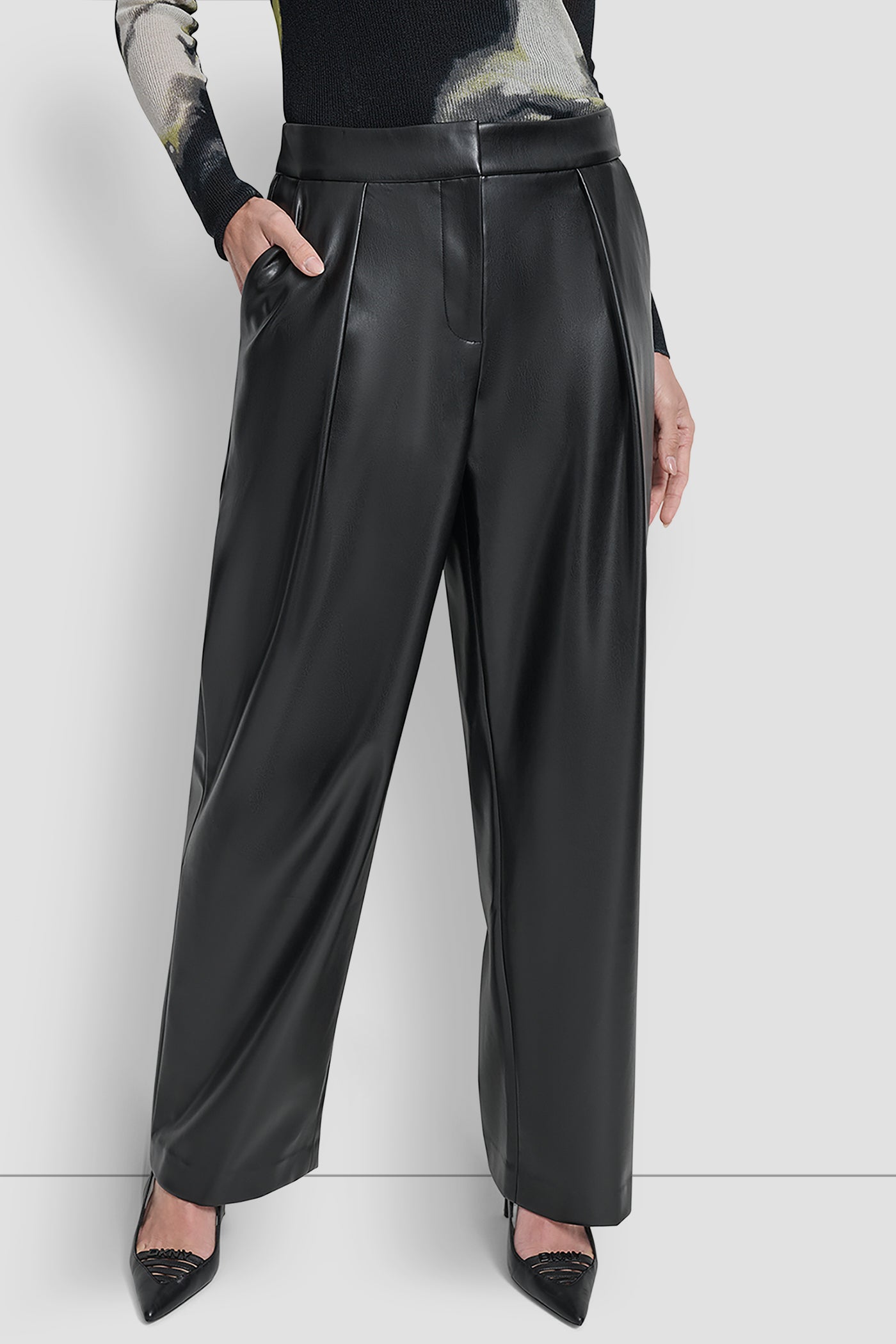 dknydw13125 2 p5hp4312 blk fb dknydw13125 2 p5hp4312 blk fb