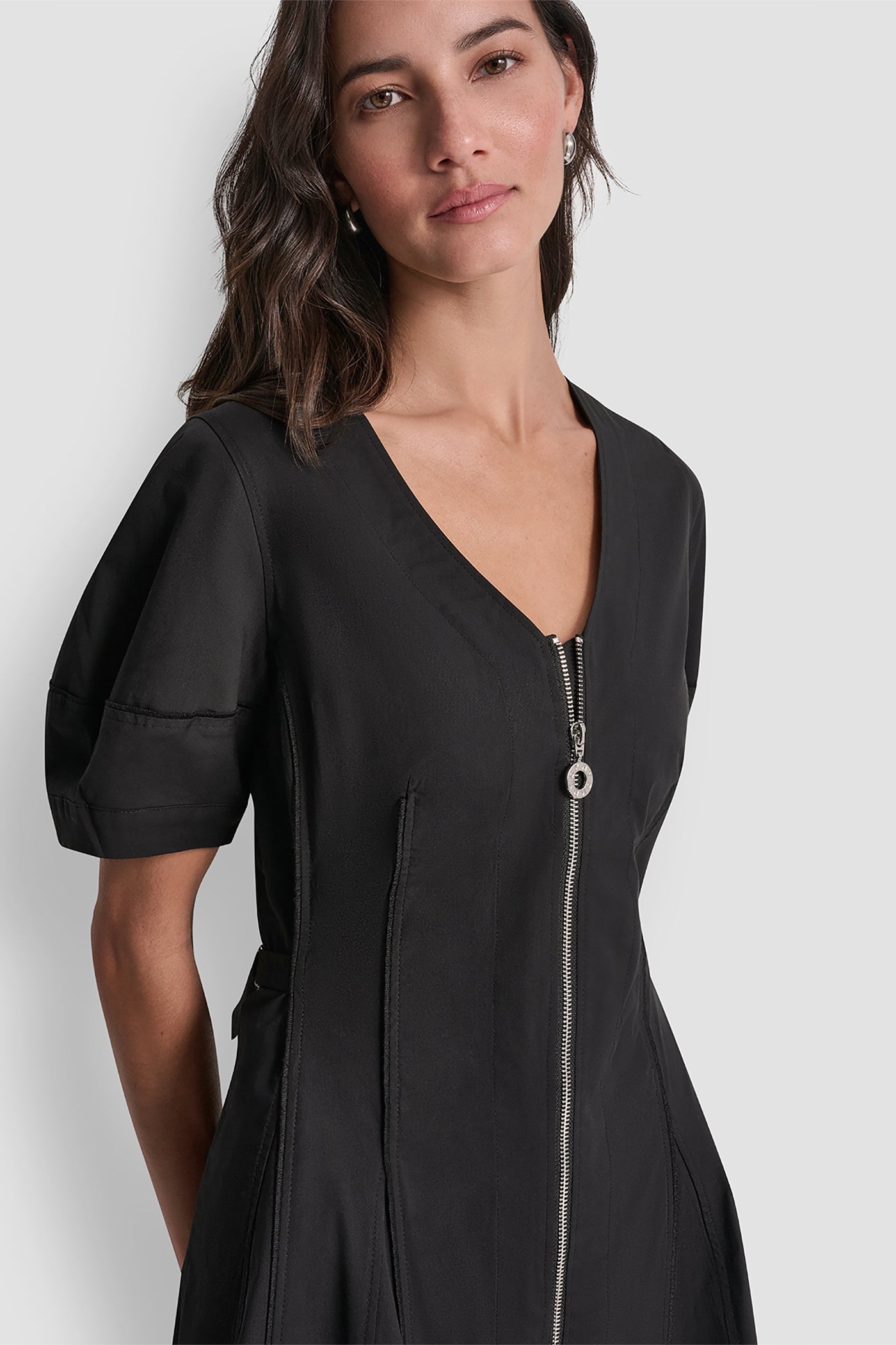 dknydw26525 30 p6ab0eh0 blk alt2 dknydw26525 30 p6ab0eh0 blk alt2