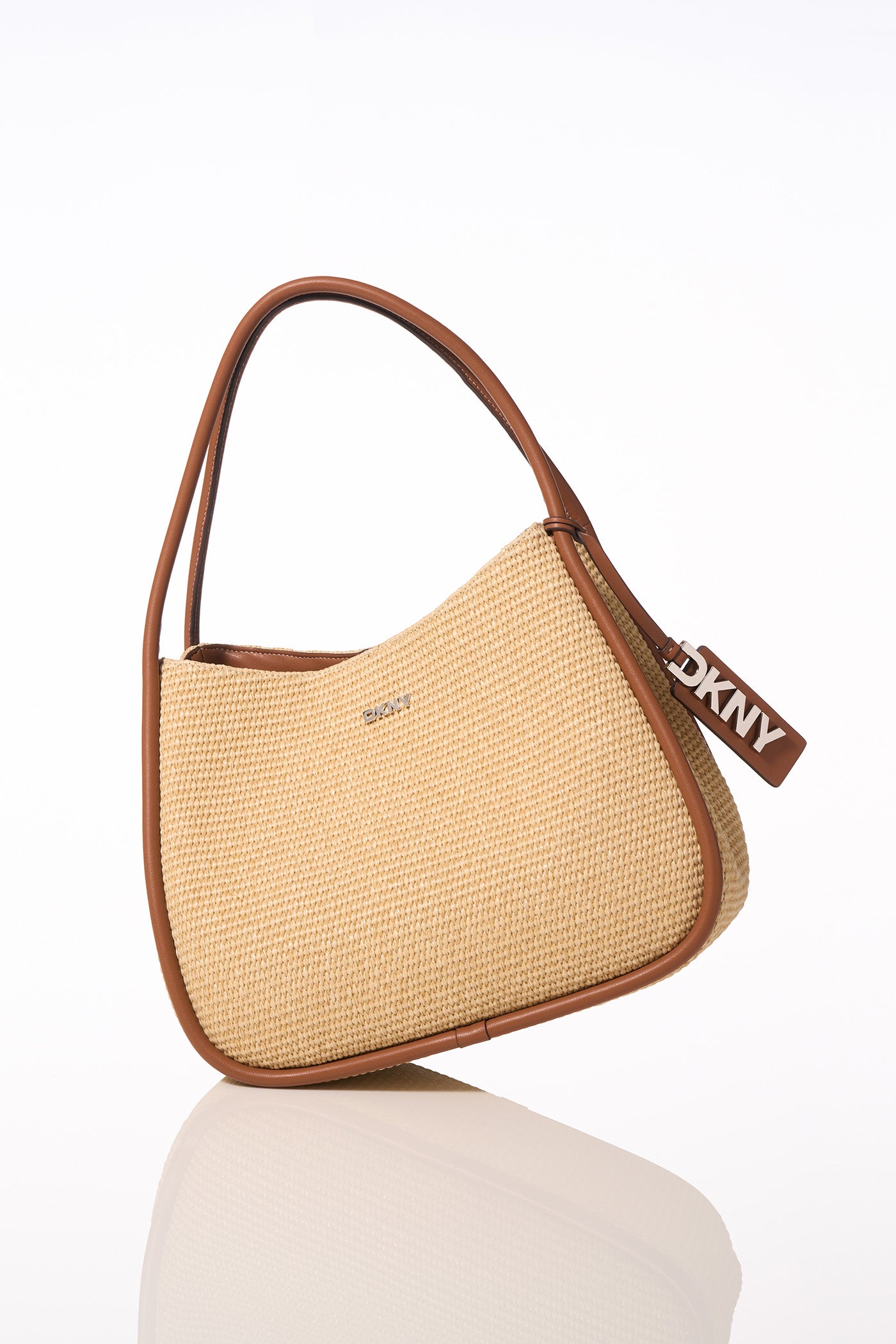 dkny sp26 still life 07 1400x2100 e819d91c 377c 4f8b 8e1c 988c143e2a52 dkny sp26 still life 07 1400x2100 e819d91c 377c 4f8b 8e1c 988c143e2a52