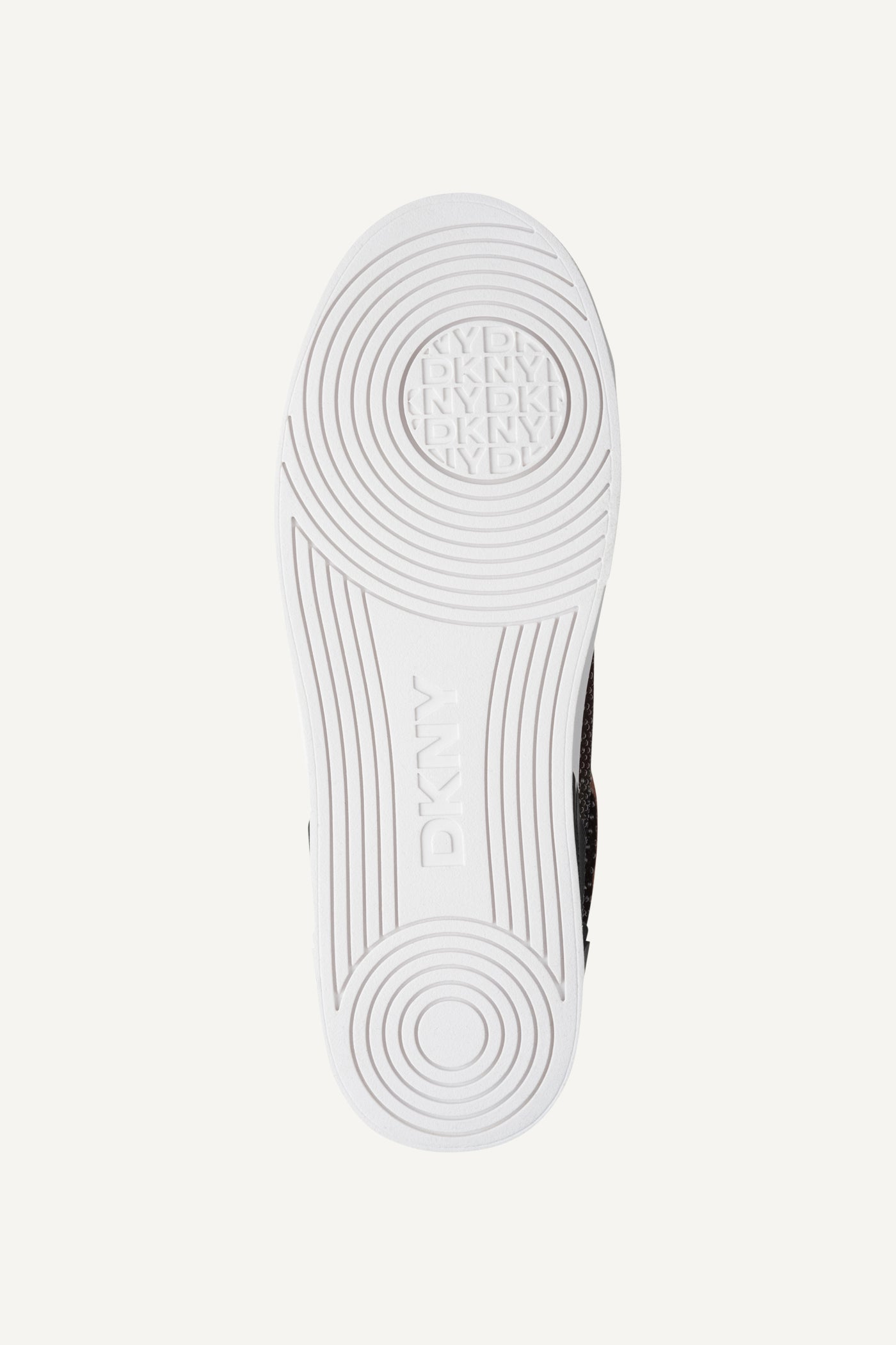 mei laceupsneake k1600433 grnmltblack outsoleview mei laceupsneake k1600433 grnmltblack outsoleview