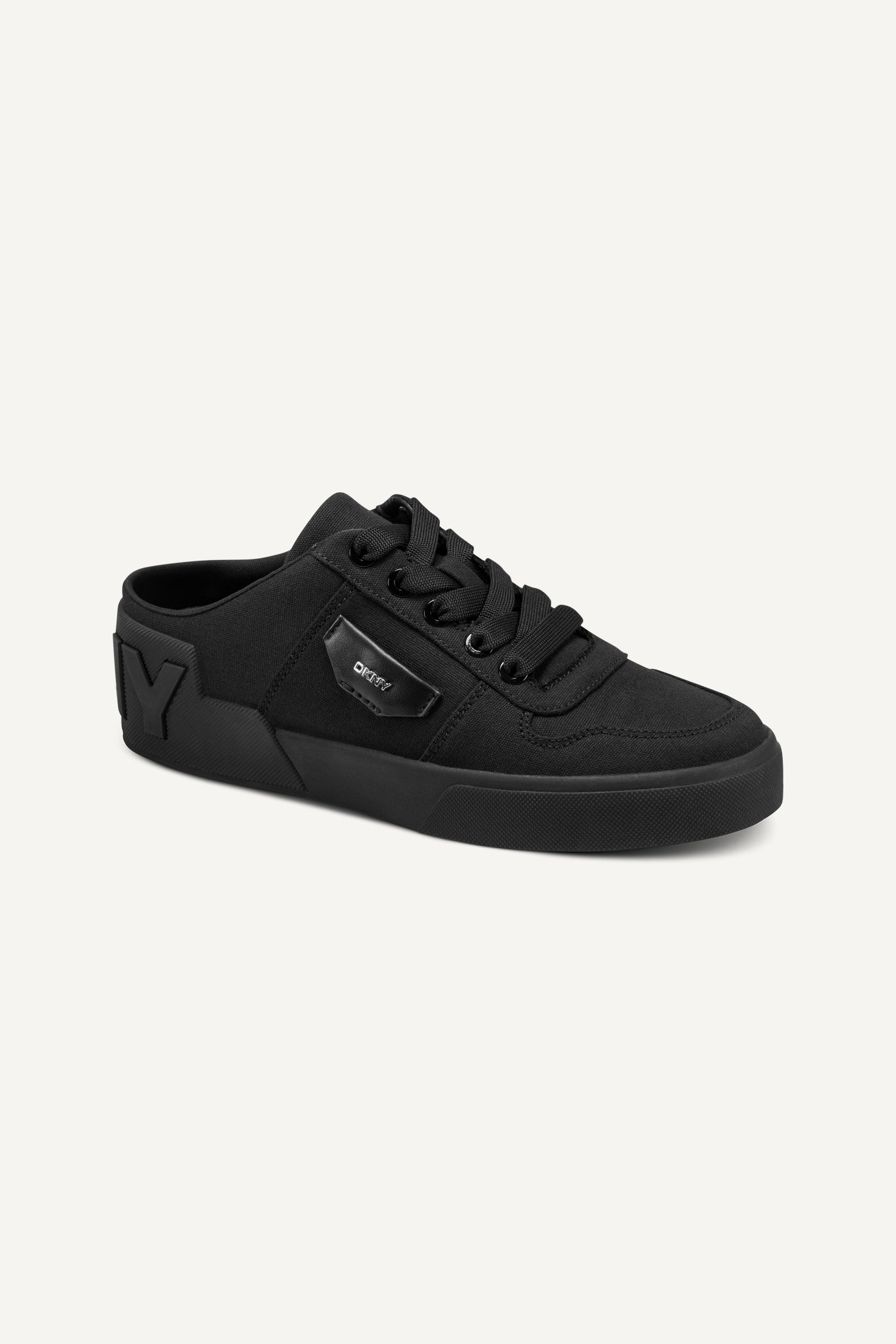 murphymule sneake k2600465 black 3 4profileview murphymule sneake k2600465 black 3 4profileview