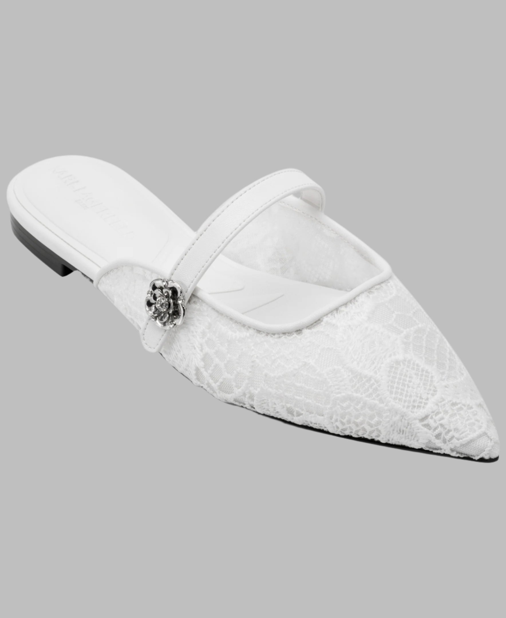 vadyn flat mule 10 kl156996 brtwhite 3 4profileview vadyn flat mule 10 kl156996 brtwhite 3 4profileview