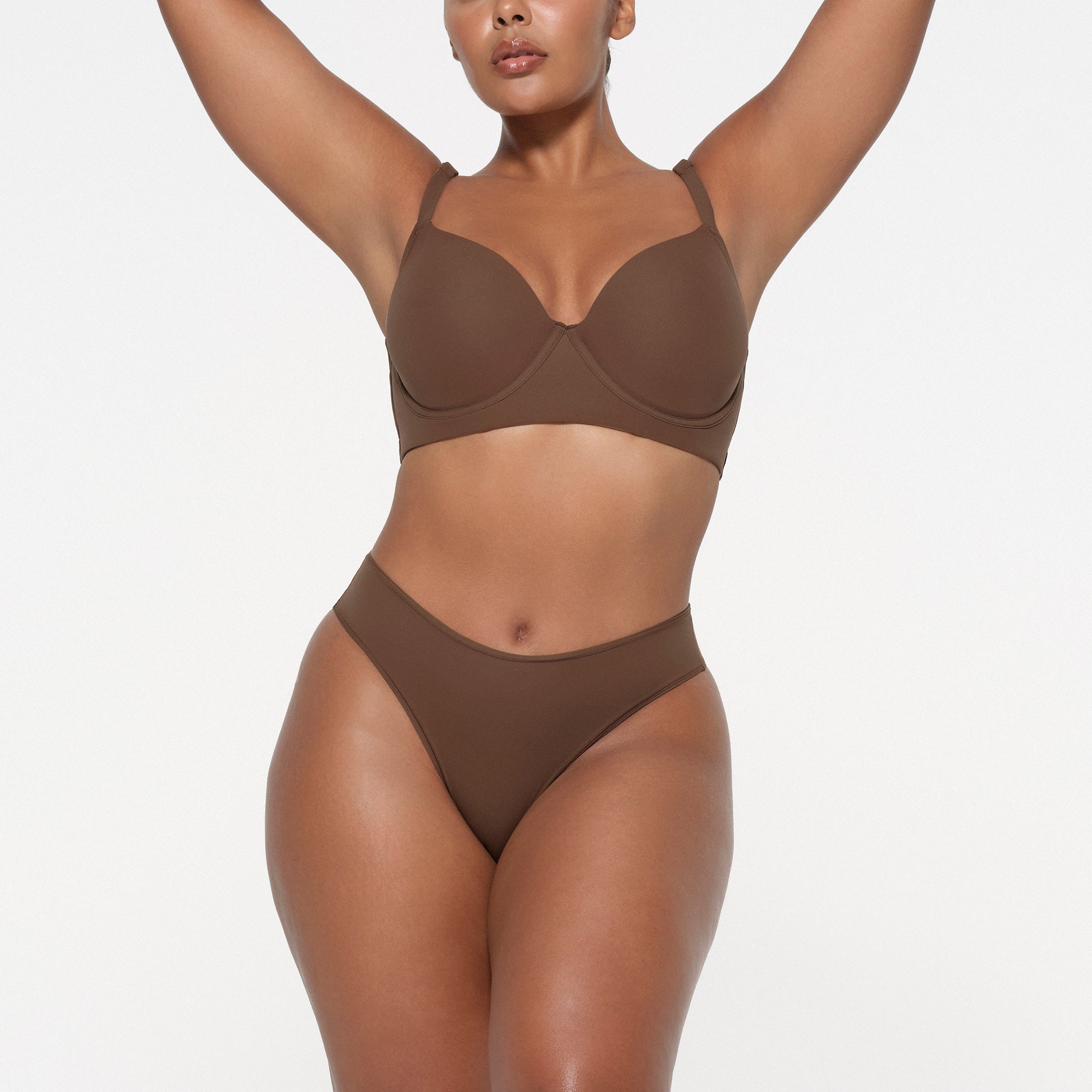 fits everybody back smoothing full coverage bra fits everybody back smoothing full coverage bra