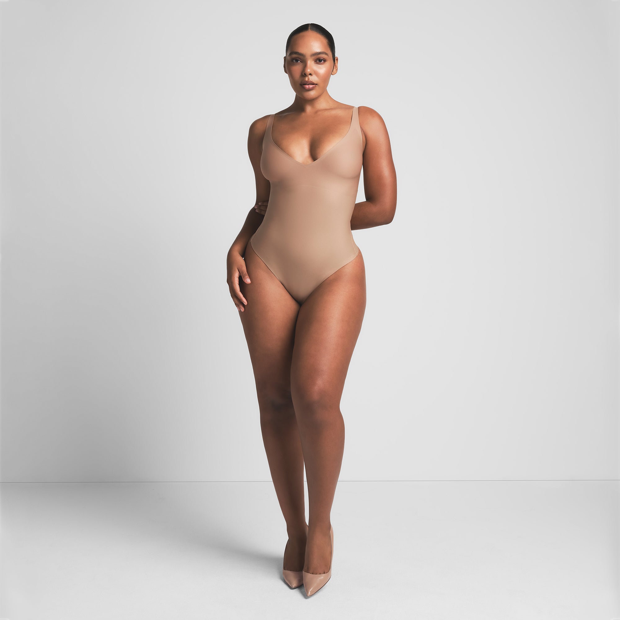 skims body core sculpt plunge thong bodysuit skims body core sculpt plunge thong bodysuit