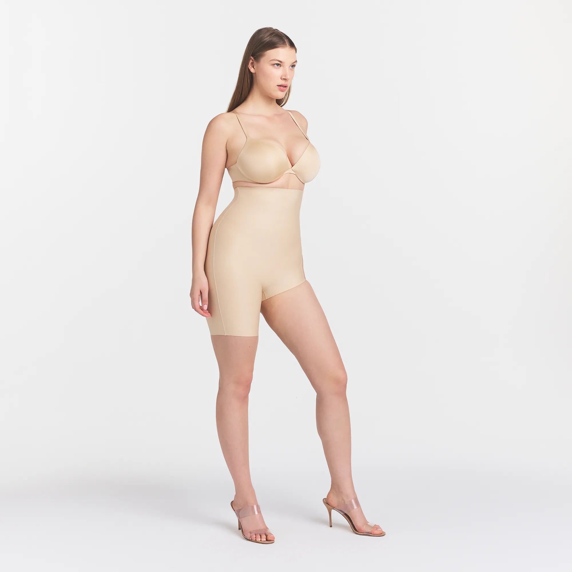 skims body left leg solution short skims body left leg solution short