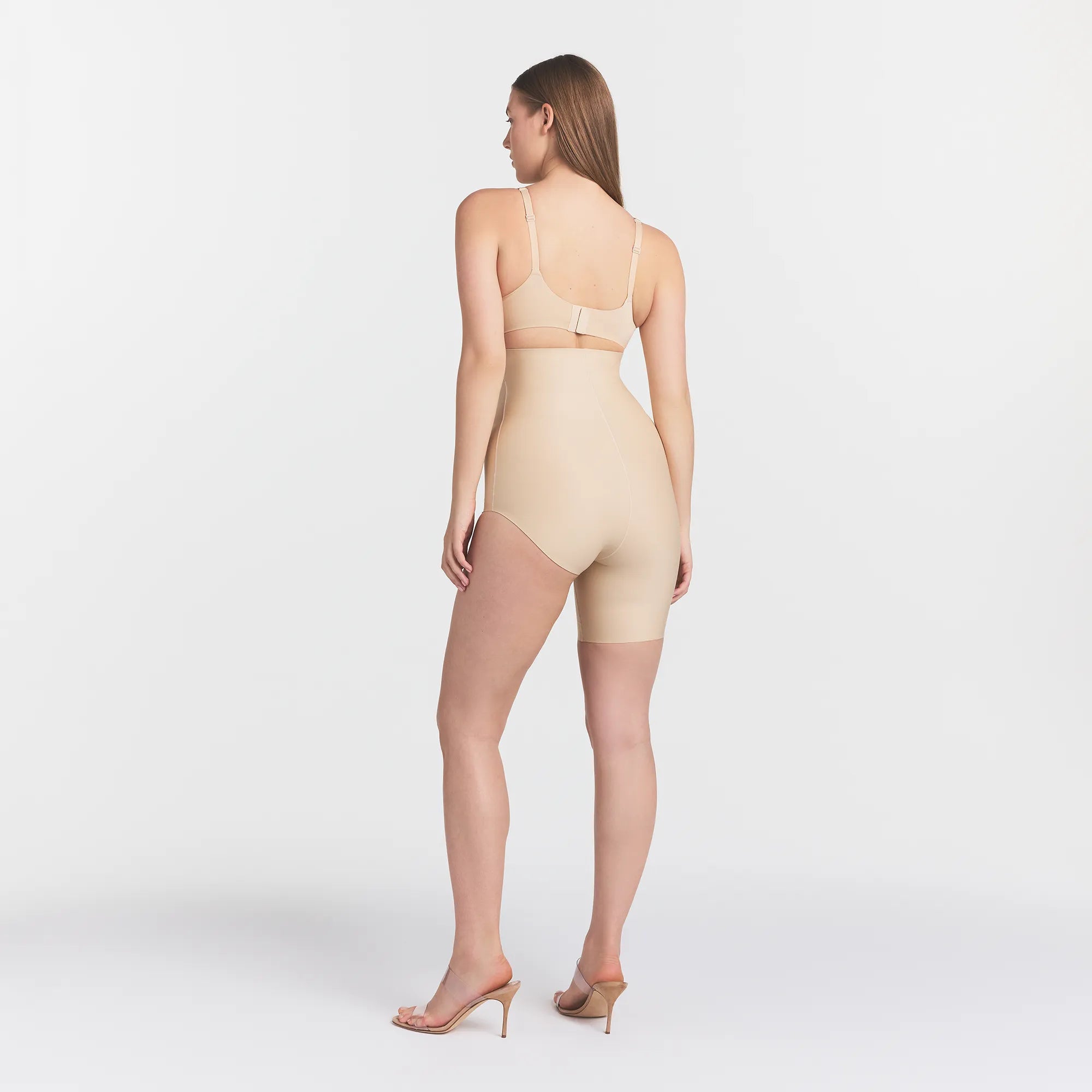 skims body left leg solution short skims body left leg solution short