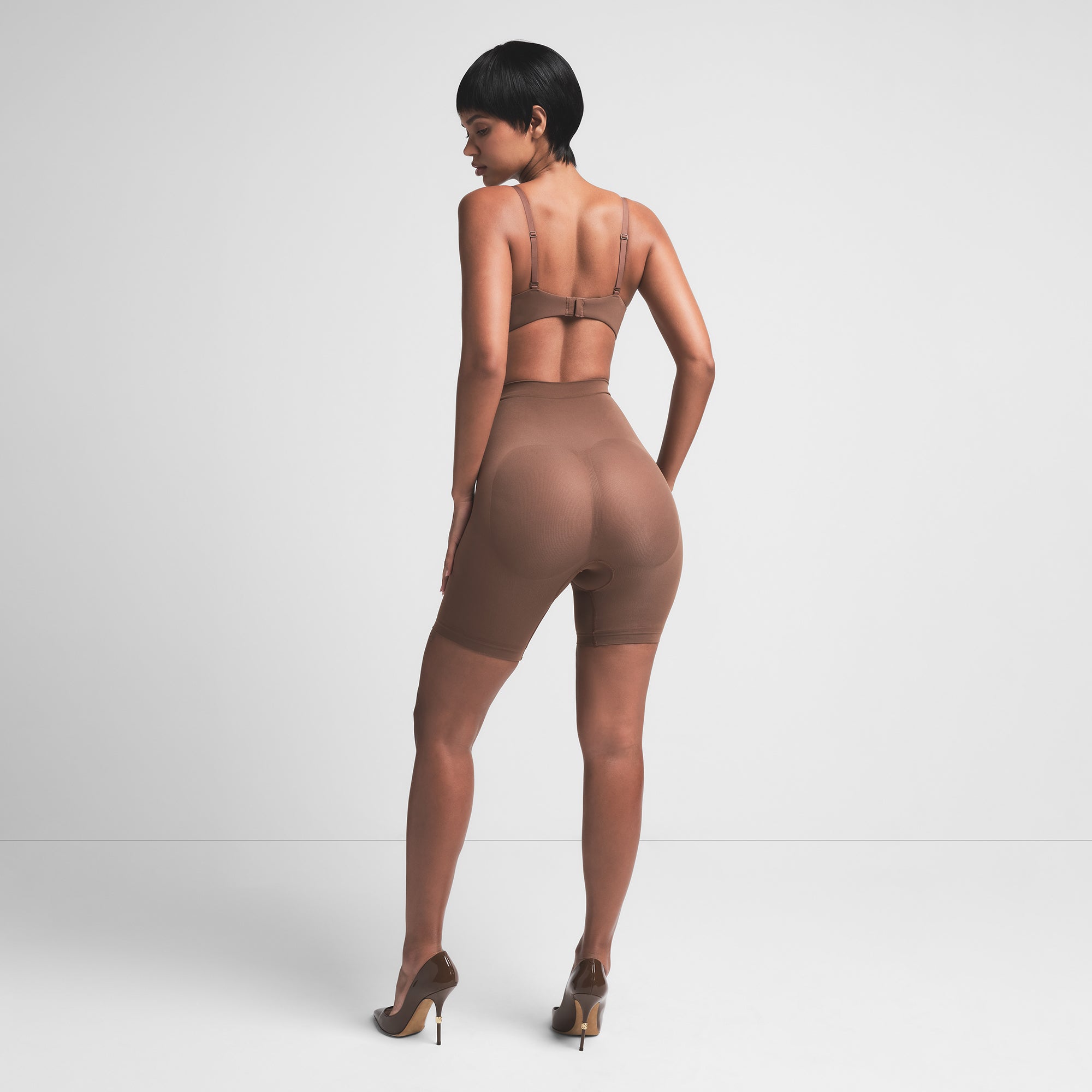 seamless sculpt mid thigh short seamless sculpt mid thigh short