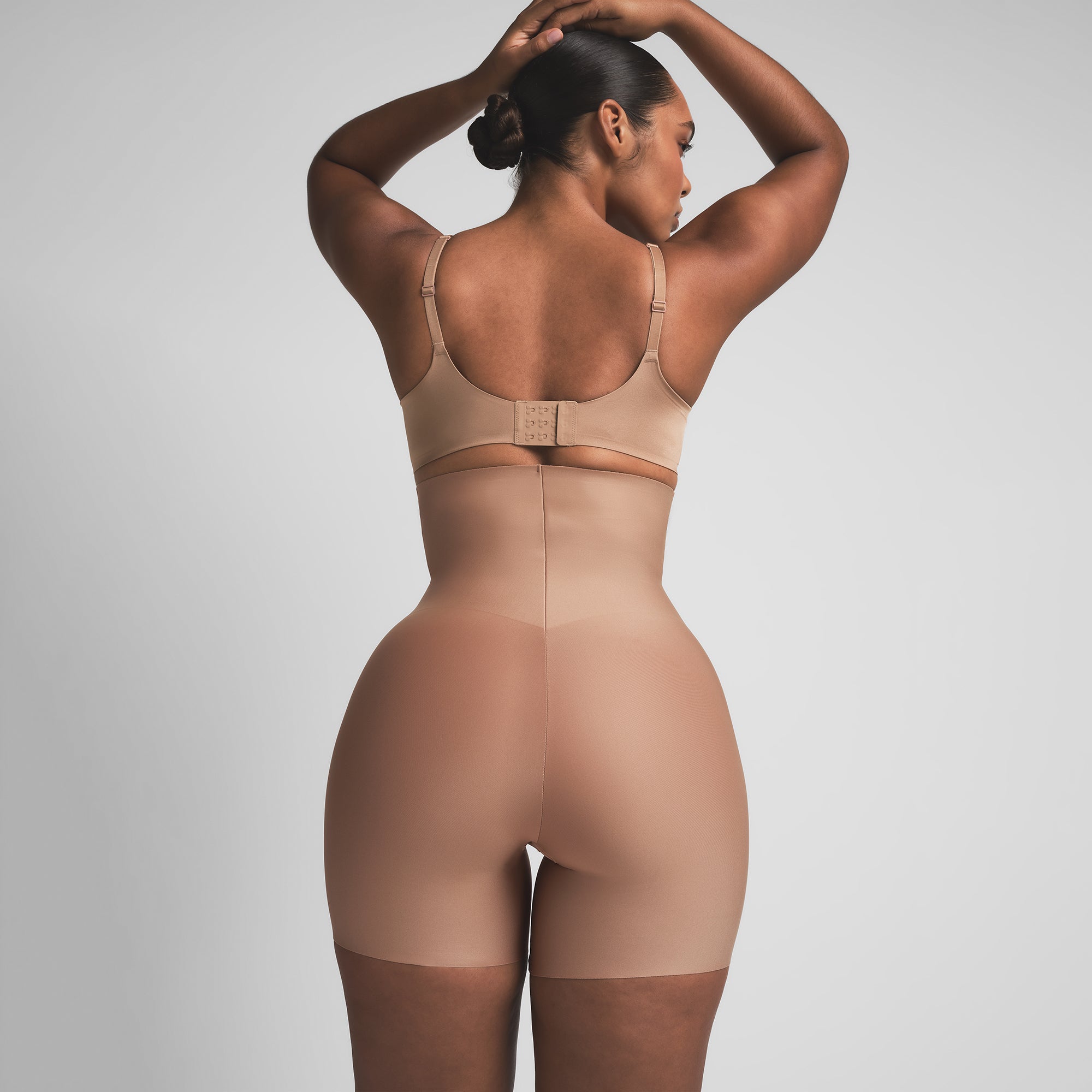 skims body core sculpt high waisted short skims body core sculpt high waisted short