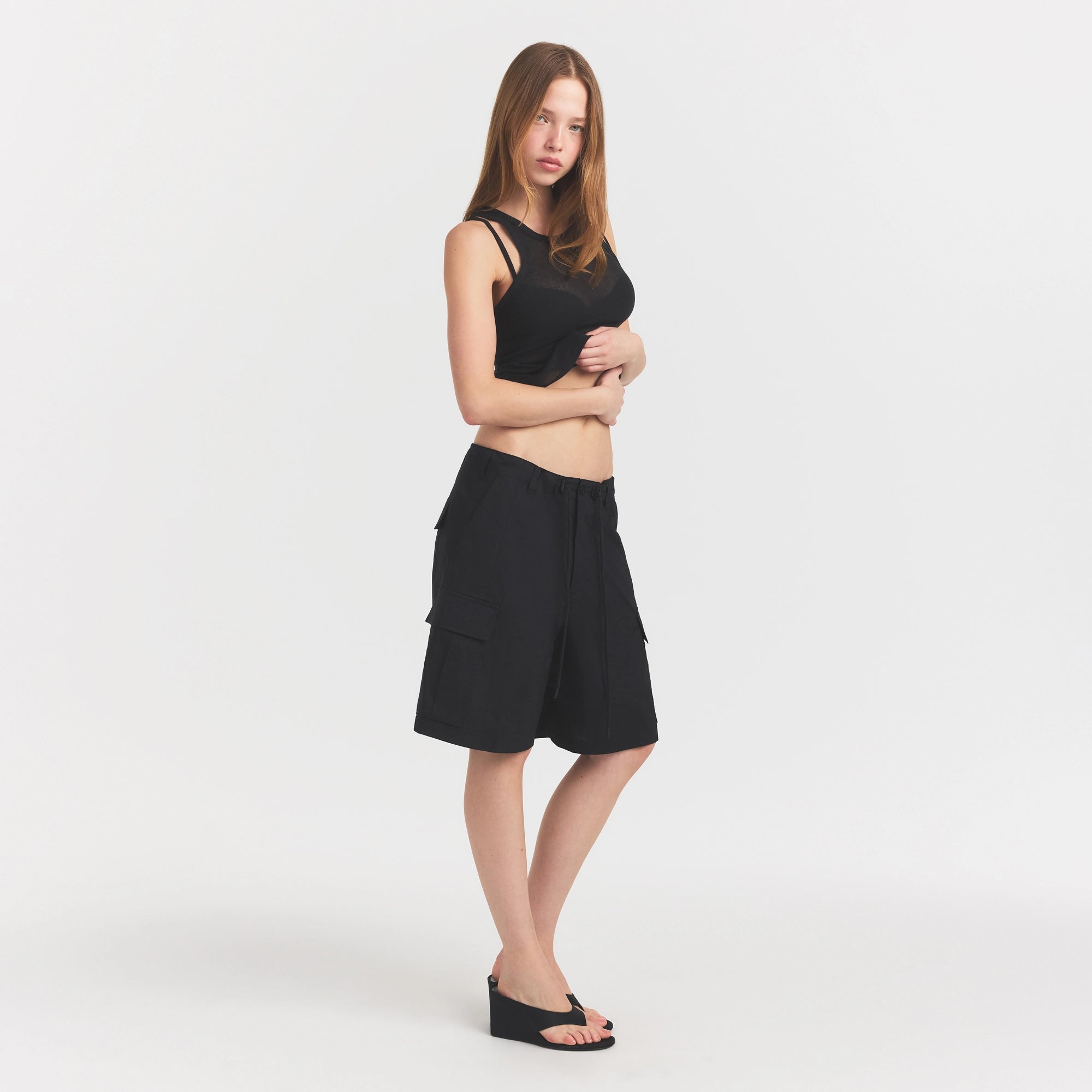 woven cotton oversized cargo short woven cotton oversized cargo short