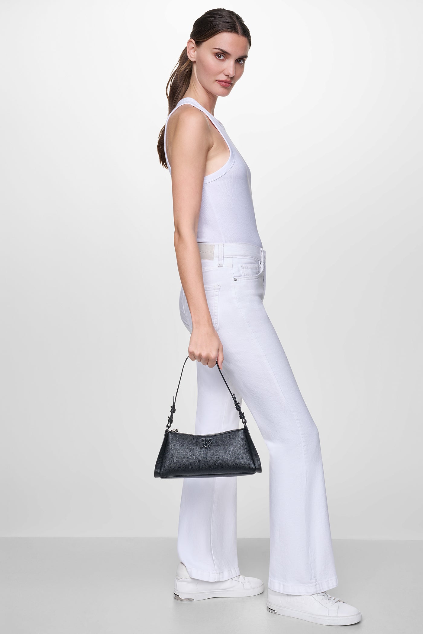 dknydh04326 166 r623aq80 bbl mana dknydh04326 166 r623aq80 bbl mana