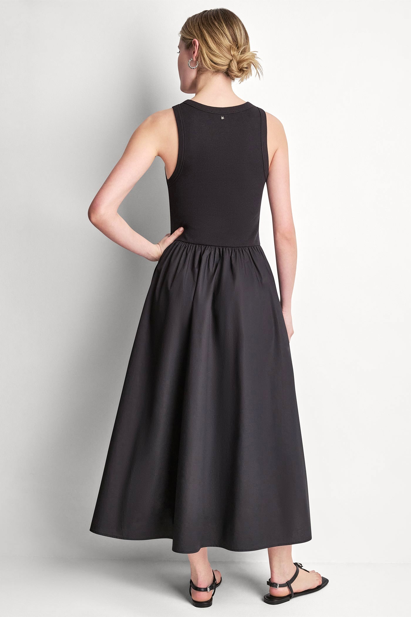 dknydj06326 3 dj6d9233 blk b 7f48155b f7ae 4844 8d6e c7d69e278cec dknydj06326 3 dj6d9233 blk b 7f48155b f7ae 4844 8d6e c7d69e278cec