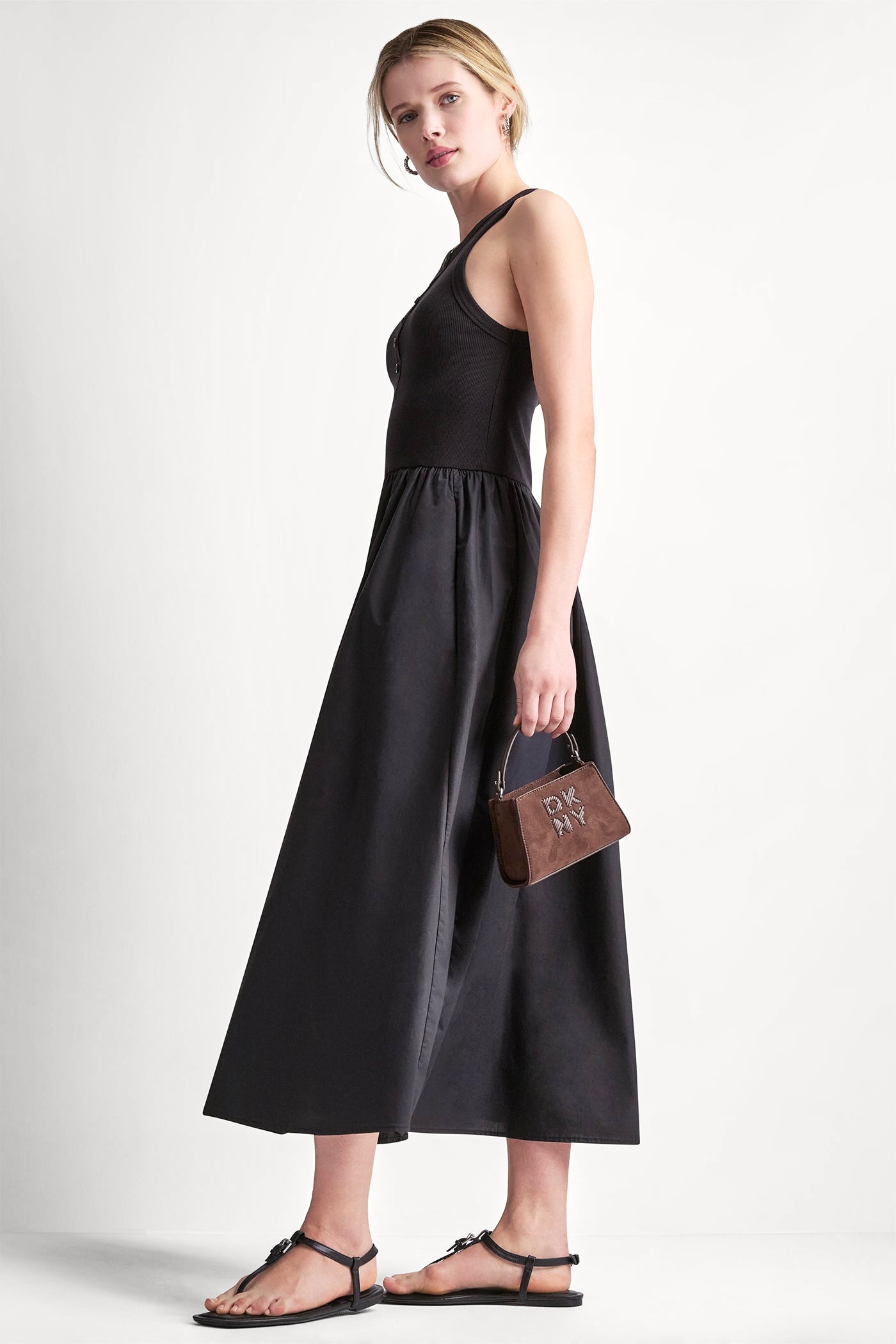 dknydj06326 3a dj6d9233 blk retailc eda34c27 ba1a 46eb bbec 24e9116cd3d8 dknydj06326 3a dj6d9233 blk retailc eda34c27 ba1a 46eb bbec 24e9116cd3d8
